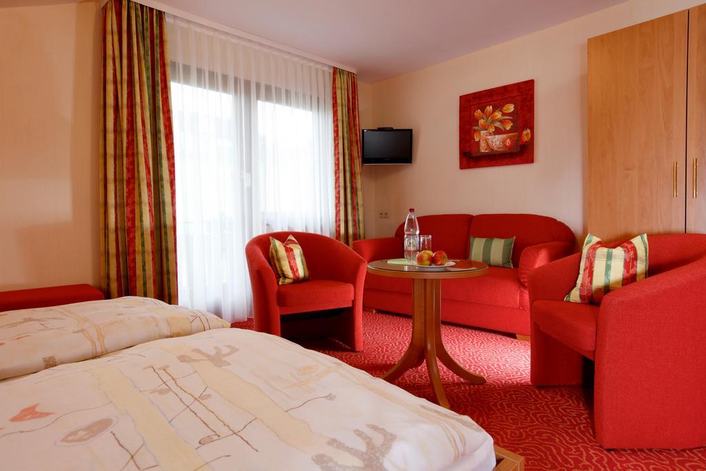Haus Bergwiese Baiersbronn Zimmer foto
